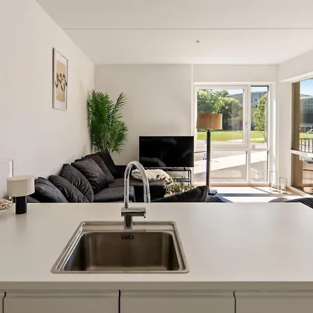 Modern Flat In The Center *